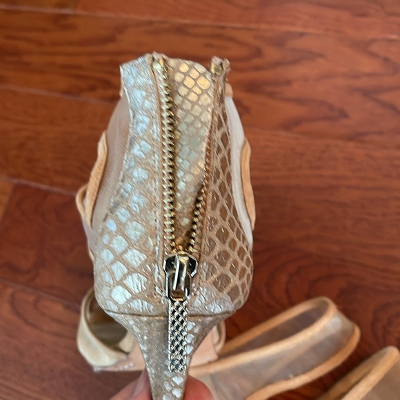 Donald J Pliner Adelle sandals - Picture 10 of 10